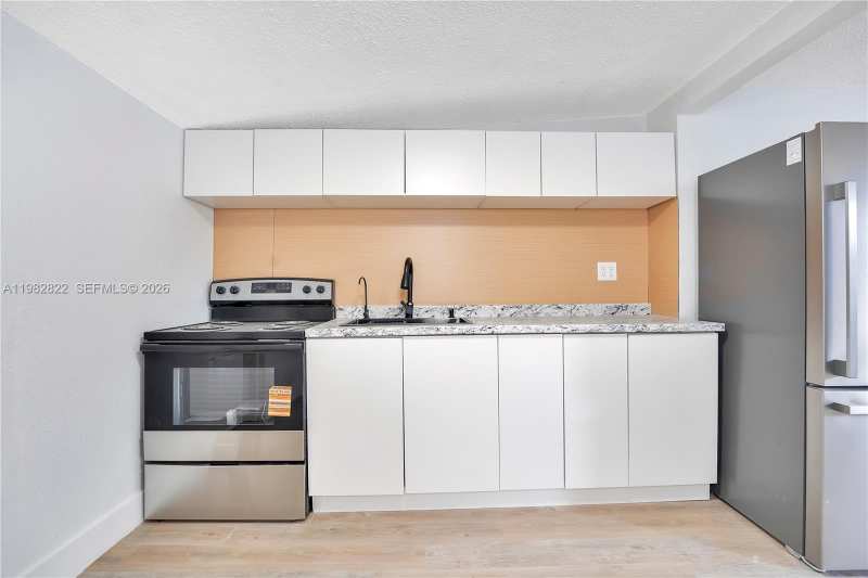 2428 NW 28th St REAR, Miami FL 33142