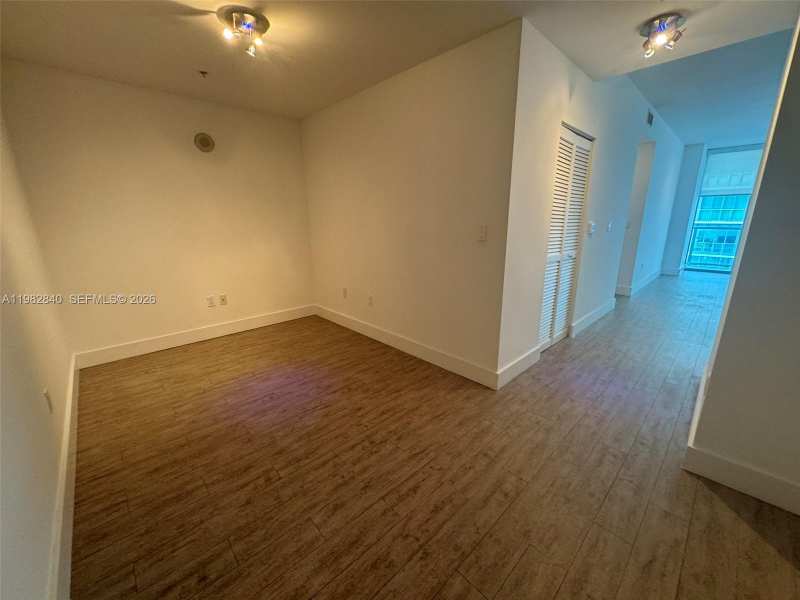 79 SW 12th St, Miami FL 33130