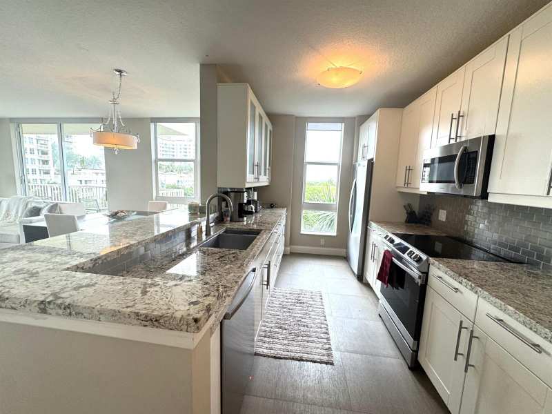 700 E Boynton Beach Boulevard # 612, Boynton Beach FL 33435