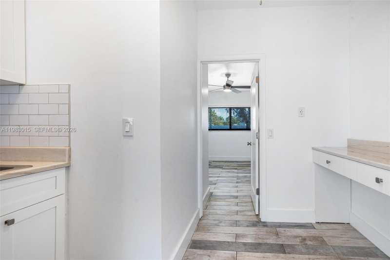 180 SW 63rd Ave, Miami FL 33144