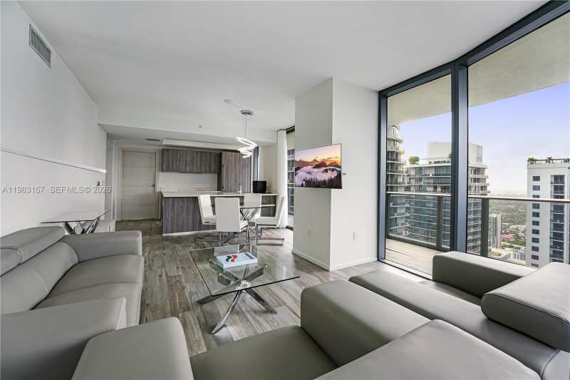 801 S Miami Ave # 4509, Miami FL 33130