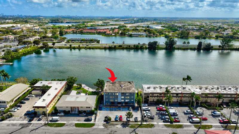 1060 Crystal Lake Drive # 203, Deerfield Beach FL 33064