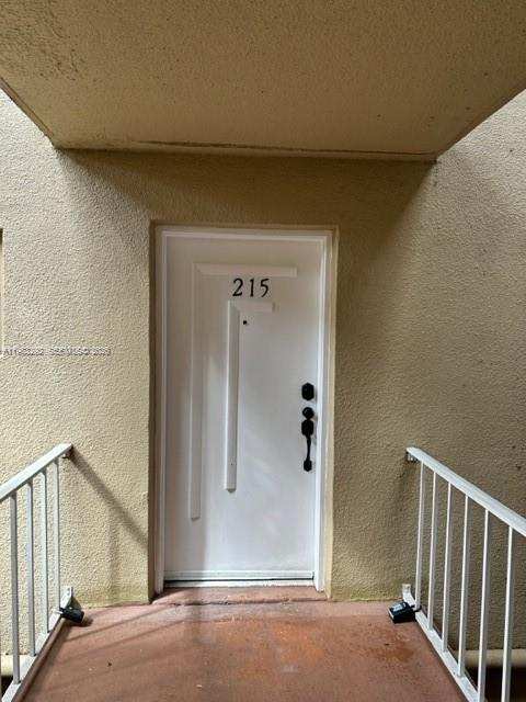 4255 N UNIVERSITY DR # 215, Sunrise FL 33351