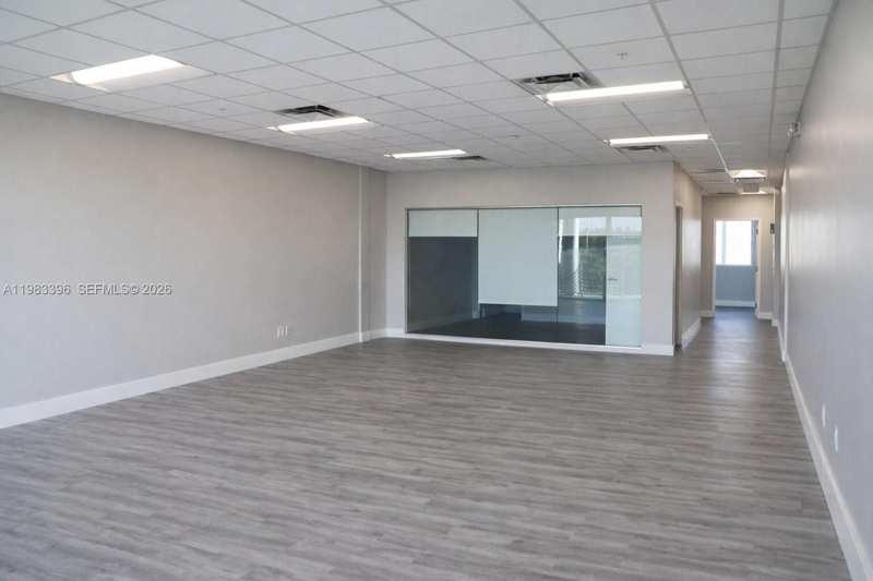 10887 NW 17th St # 203, Sweetwater FL 33172