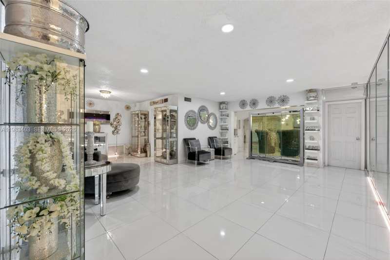 7777 Fairway Blvd, Miramar FL 33023