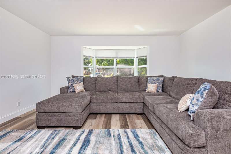 505 Heron Dr, Delray Beach FL 33444