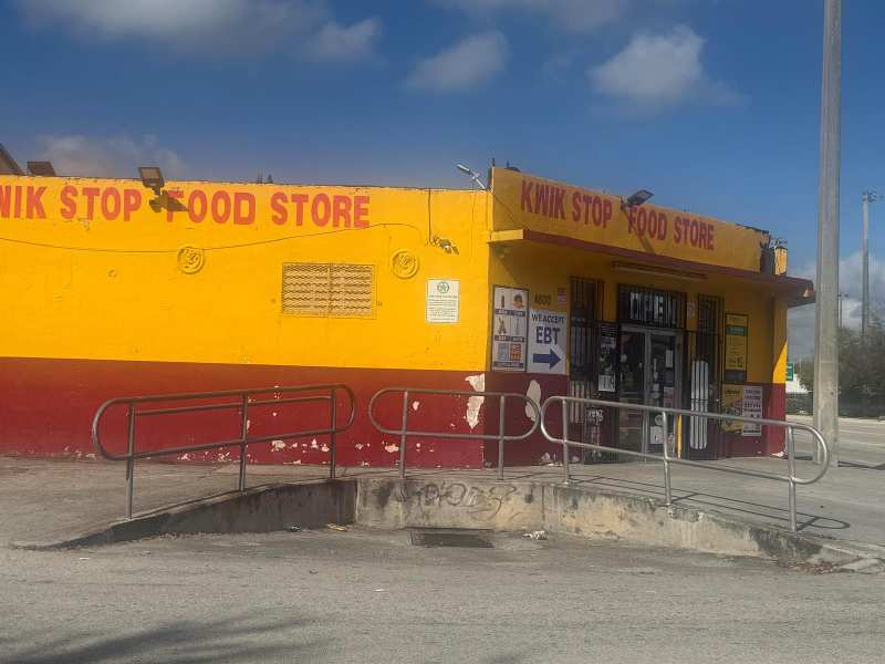 4800 Pembroke Road, West Park FL 33021