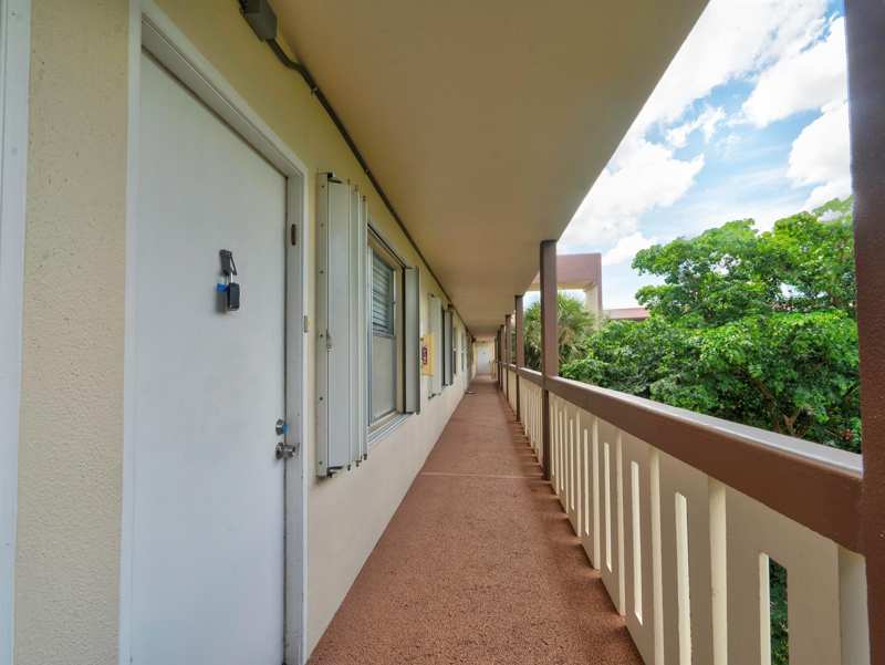 3102 Portofino Point # K3, Coconut Creek FL 33066