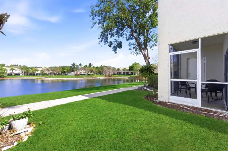 5072 Palmbrooke Circle, West Palm Beach FL 33417