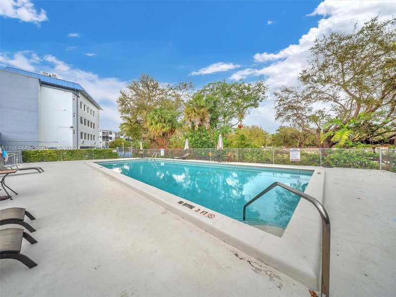 1101 NE 191st St # 307, Miami FL 33179