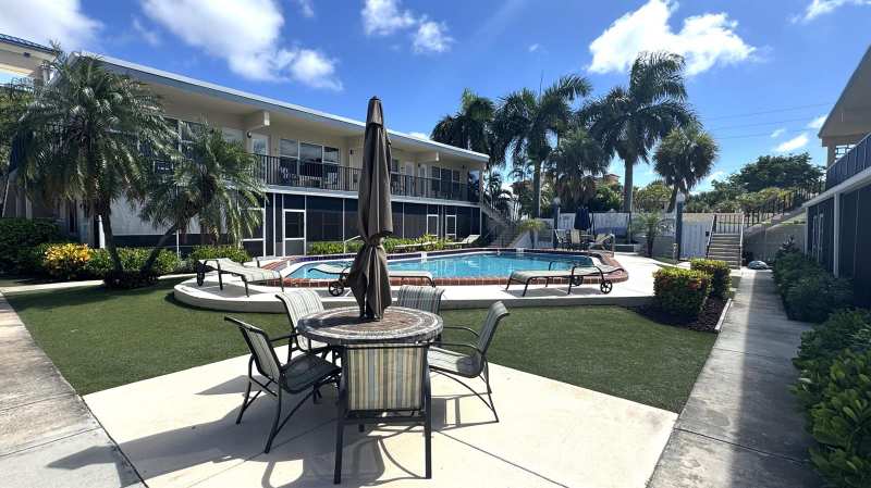 1960 NE 1st Street Unit 7d, Deerfield Beach FL 33441