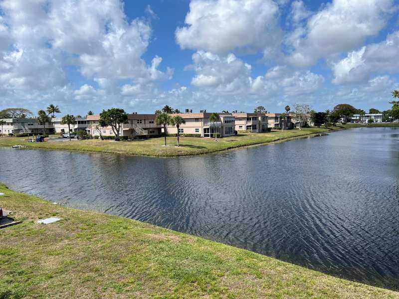 192 Monaco D, Delray Beach FL 33446