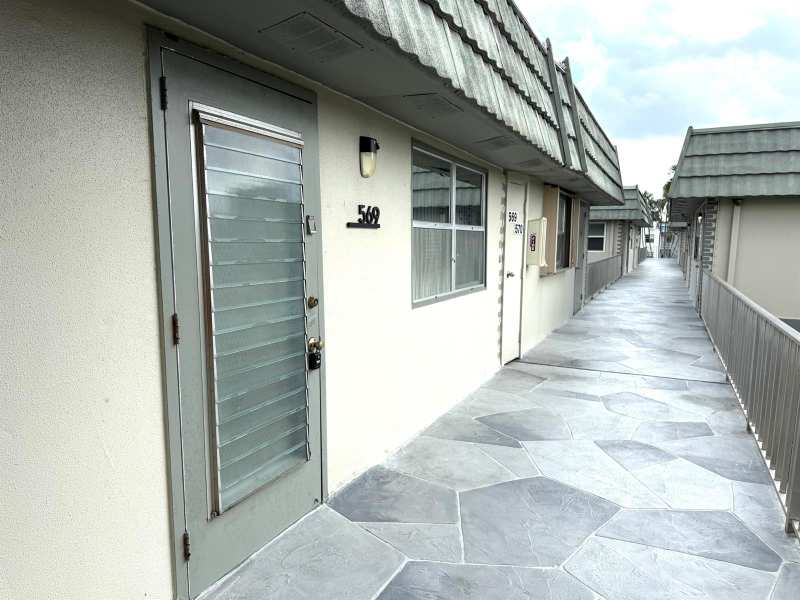 569 Monaco L, Delray Beach FL 33446