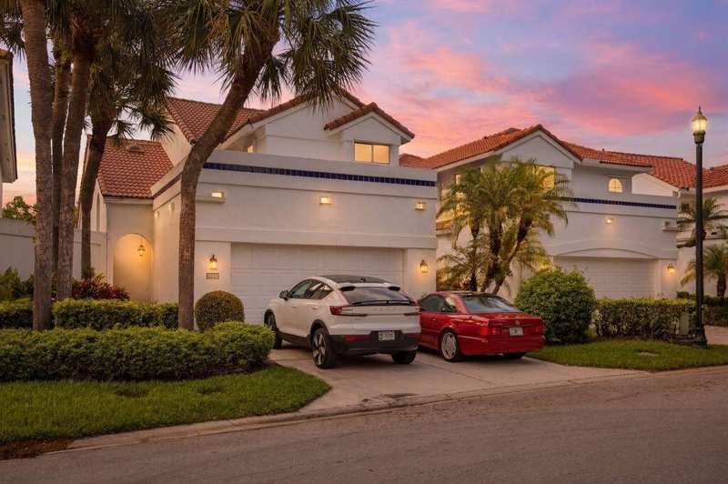 5544 Fox Hollow Drive, Boca Raton FL 33486