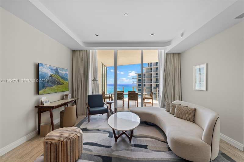 525 N Fort Lauderdale Beach Blvd # 1707, Fort Lauderdale FL 33304