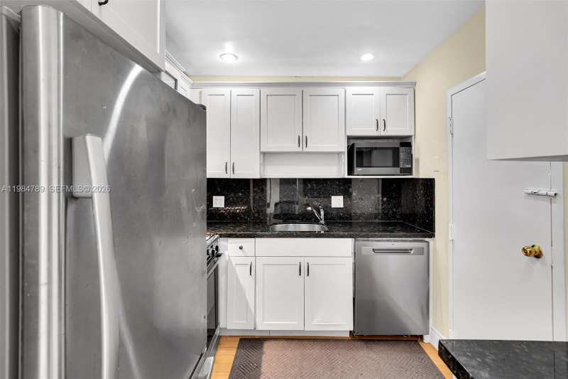 DAVID WILLIAM HOTEL CONDO