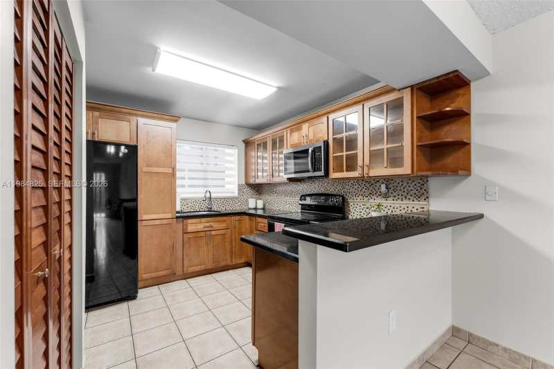 14907 SW 80th St # 115, Miami FL 33193