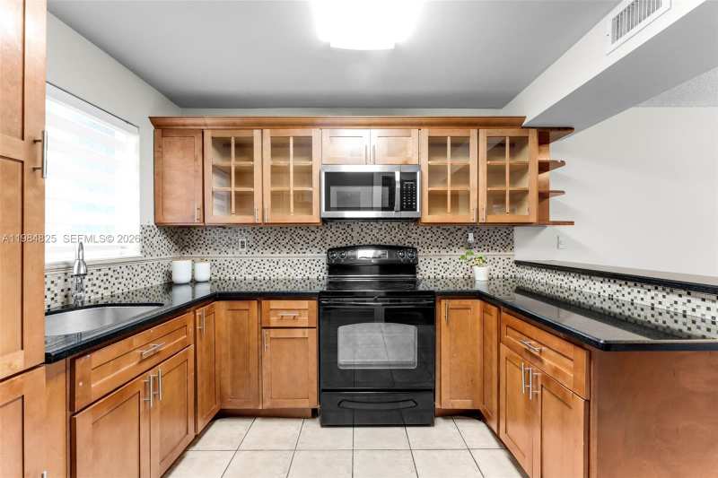 14907 SW 80th St # 115, Miami FL 33193