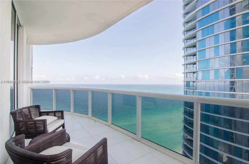 15811 Collins Ave # 2602, Sunny Isles Beach FL 33160
