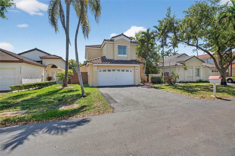 11776 SW 90th Ter, Miami FL 33186