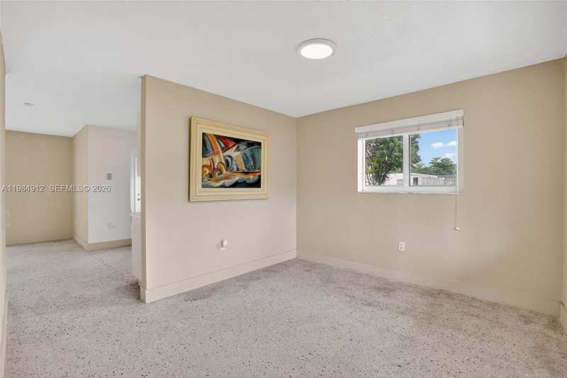 3900 SW 67th Ave, Miami FL 33155