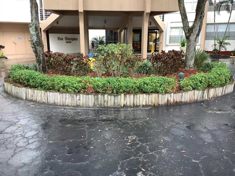 1300 Saint Charles Place, Pembroke Pines FL 33026