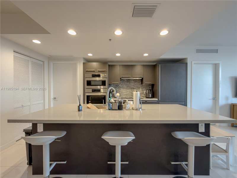 7825 NW 107th Ave # 301, Doral FL 33178