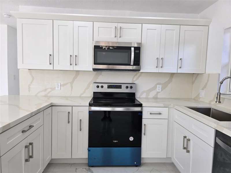 1848 NW 55th Avenue # 4x, Lauderhill FL 33313