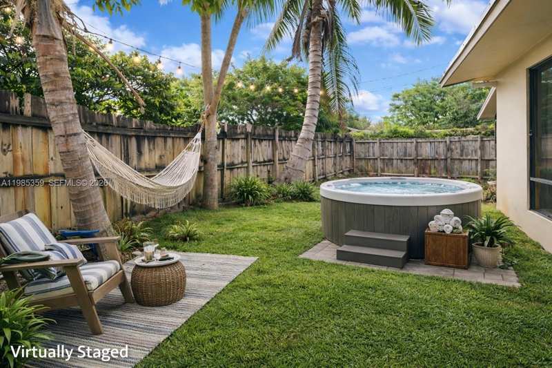 3042 NE 13th Ave, Oakland Park FL 33334