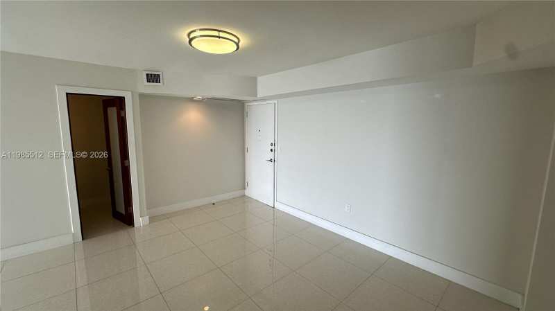 2333 Brickell Ave # 1009, Miami FL 33129