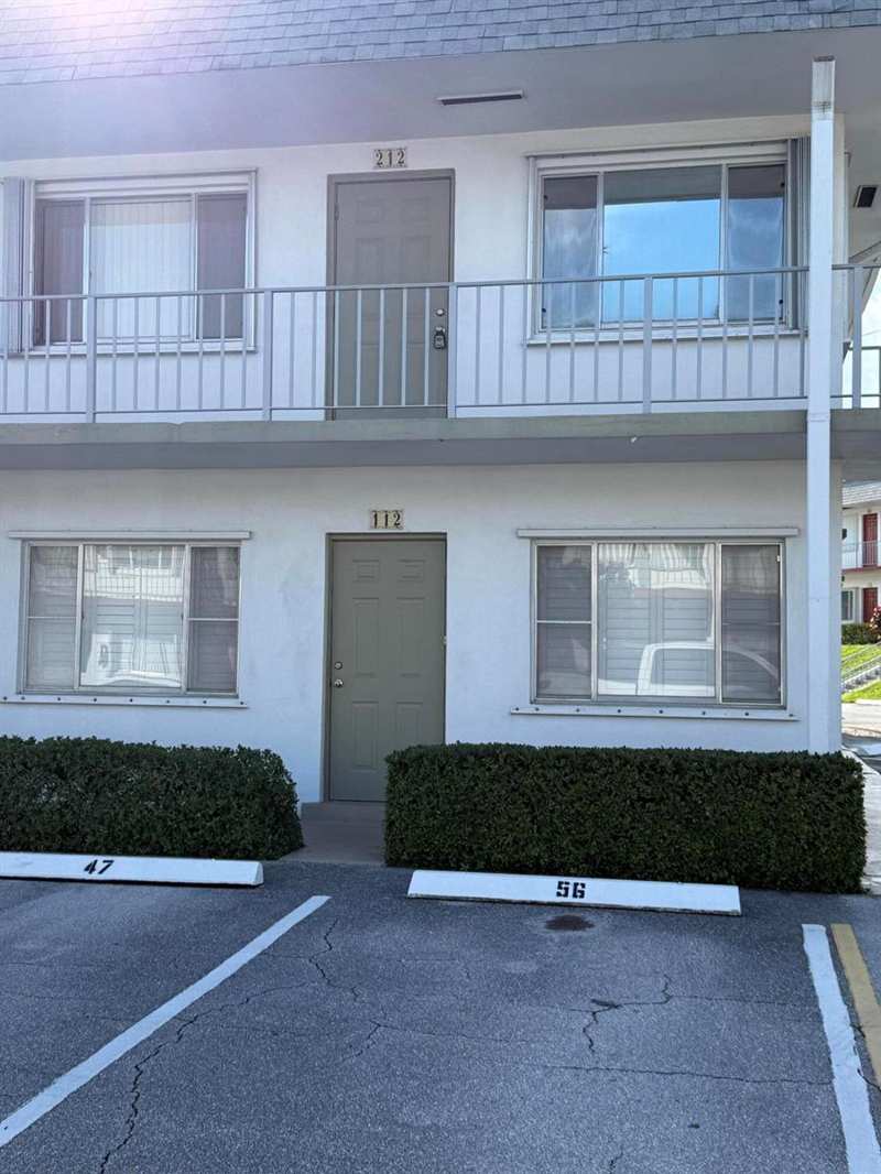 3160 Lake Osborne Drive # 112, FL 33461