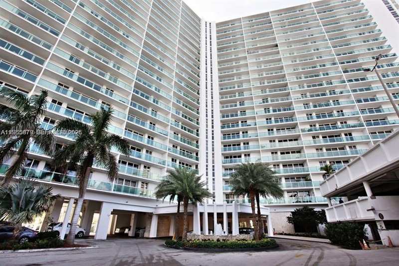 100 Bayview Dr # 228, Sunny Isles Beach FL 33160