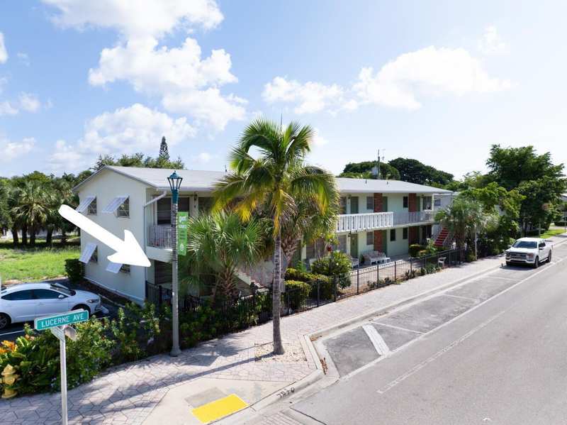 220 Lucerne Avenue # 1, FL 33460