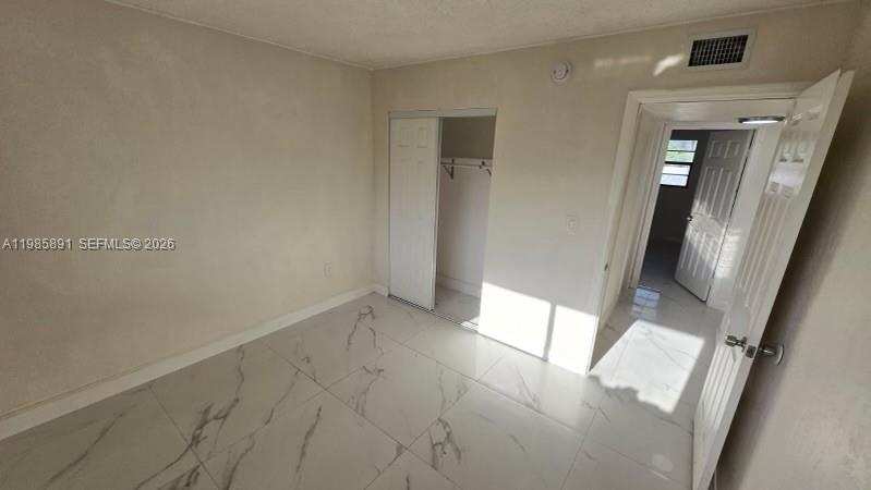 208 Avondale Dr # 11, Pompano Beach FL 33060