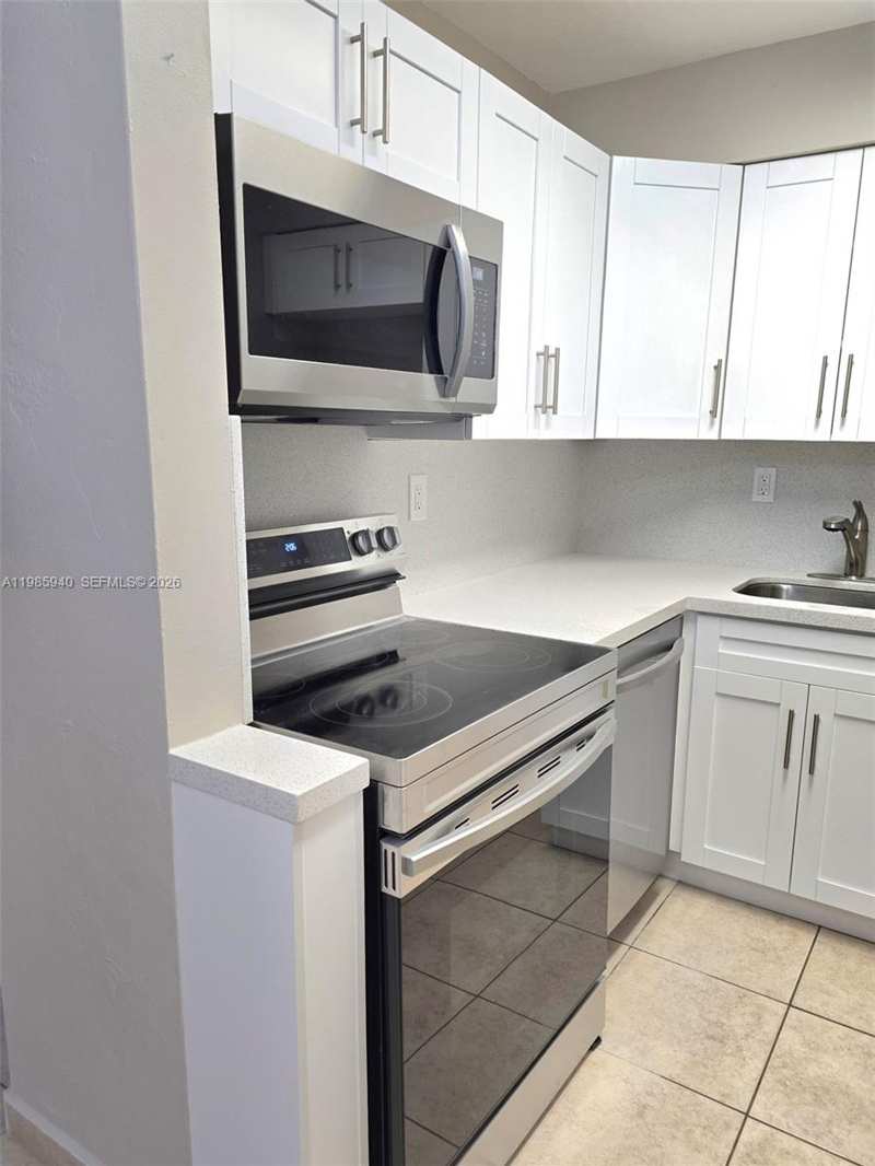 8701 SW 141st St # B2, Palmetto Bay FL 33176