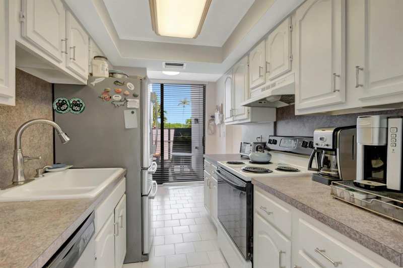 3705 Bridgewood Drive, Boca Raton FL 33434