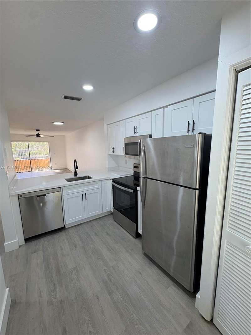 1500 NW 4th Ave # 306, Boca Raton FL 33432