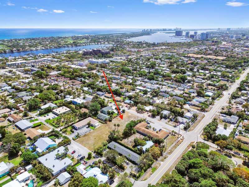 1955 Juno Road, North Palm Beach FL 33408