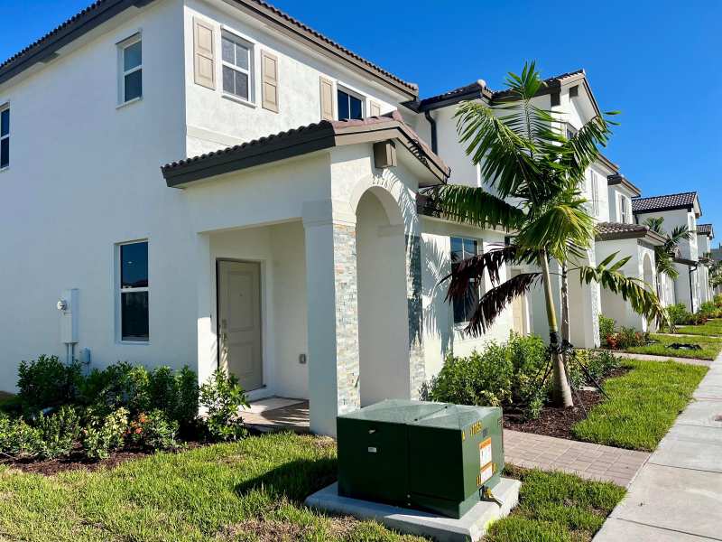 2776 SE 26th Avenue, Homestead FL 33035