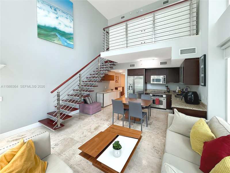 41 SE 5th St # 602, Miami FL 33131