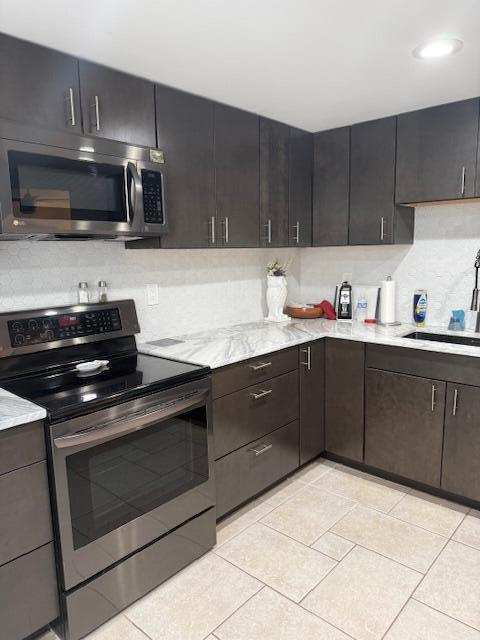 99 Capri C # 99, Delray Beach FL 33484