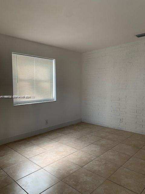 3050 NW 8th Pl, Fort Lauderdale FL 33311