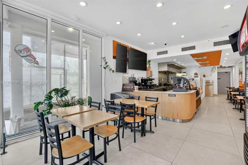 QSR- Beachside Restaurant For Sale, Fort Lauderdale FL 33304