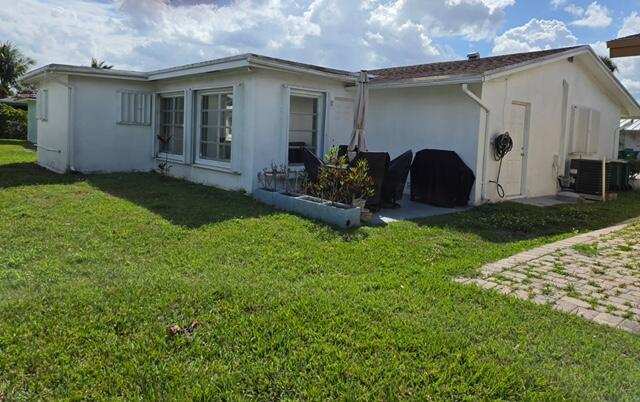 4504 NW 43rd Terrace, Tamarac FL 33319