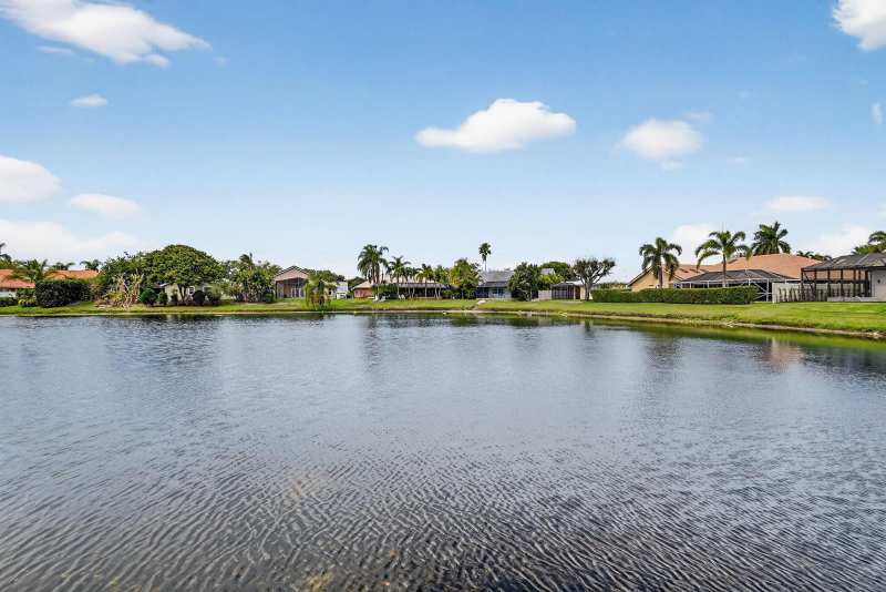 2453 Stonegate Drive, Wellington FL 33414