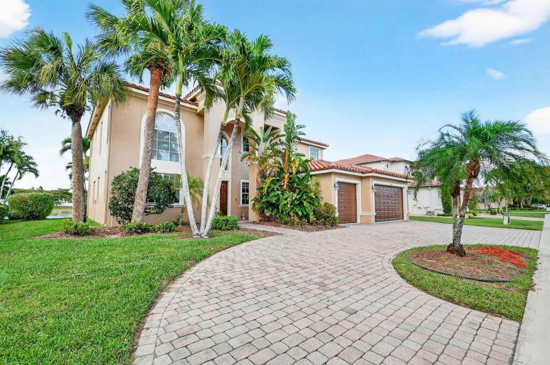 9599 Campi Drive, Lake Worth FL 33467