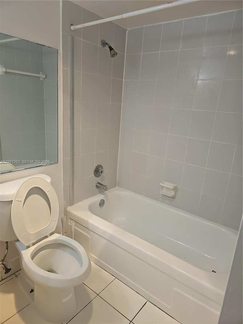 3301 Spanish Moss Ter # 708, Lauderhill FL 33319