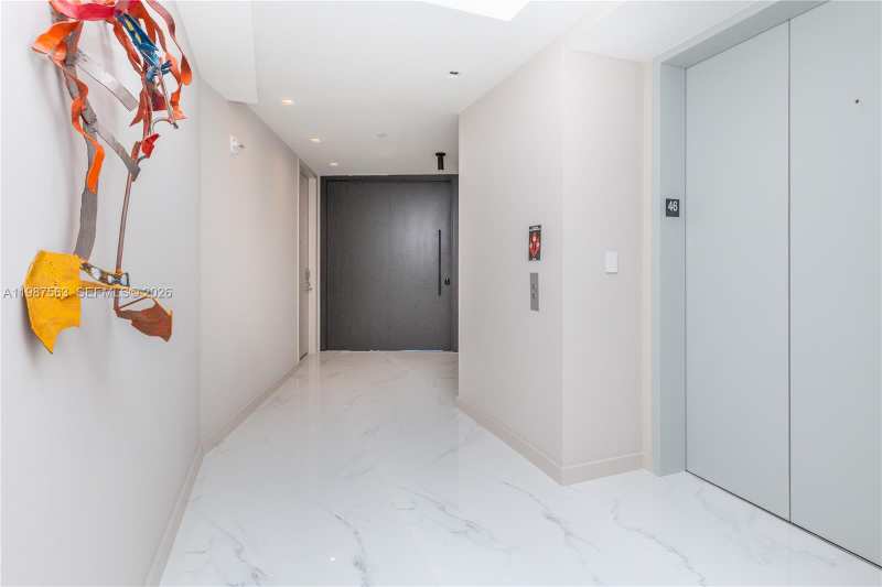 851 NE 1st Ave # 4611, Miami FL 33132