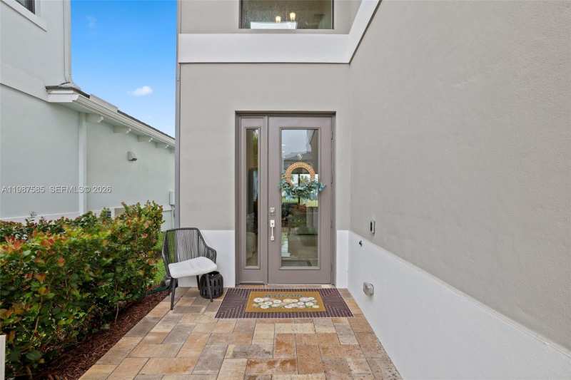 13076 Feathering Way, Palm Beach Gardens FL 33412