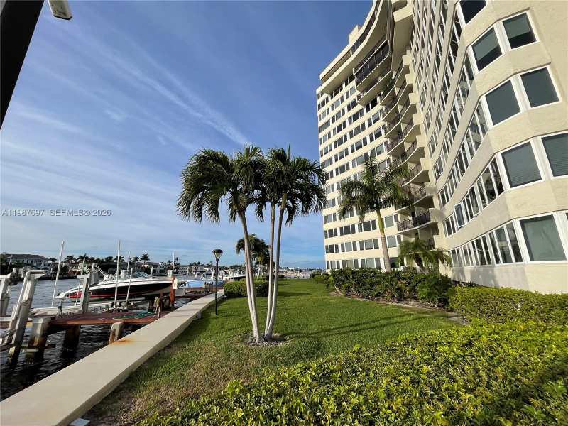 3912 S Ocean Blvd # 1001, Highland Beach FL 33487